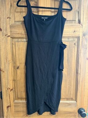 See You Monday Los Angeles Black Square-Neck Wrap Midi Dress with tie